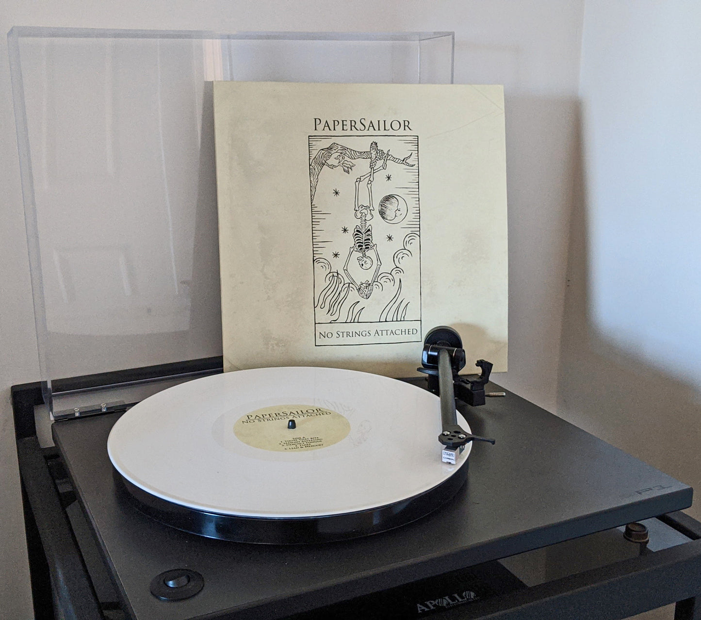 PaperSailor | No Strings Attached Vinyl - LIMITED EDITION